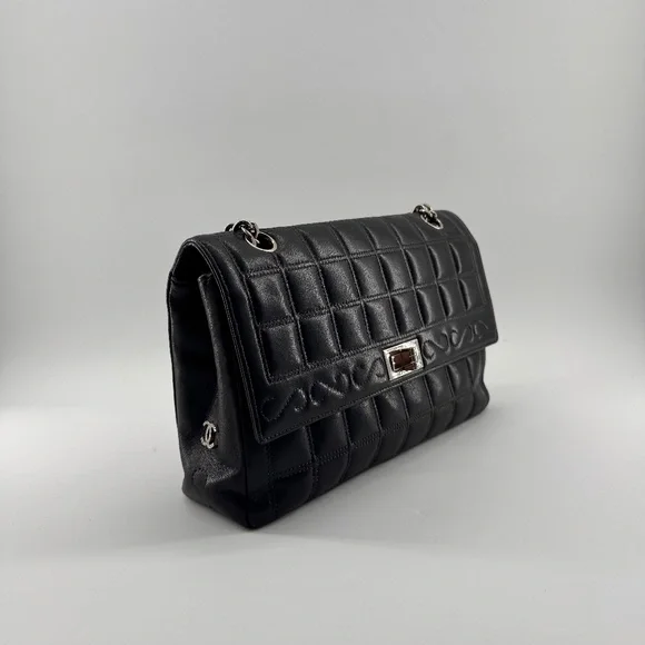 Chanel 2.55 - Picture 1 of 16